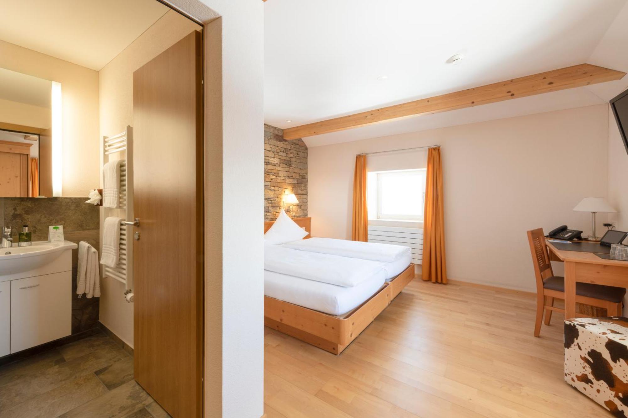Berghotel Truebsee - Accessible Only By Cable Car Ένγκελμπεργκ Εξωτερικό φωτογραφία